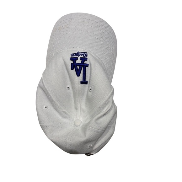 New Era White and Blue LA Dodgers Hat - Picture 3 of 6